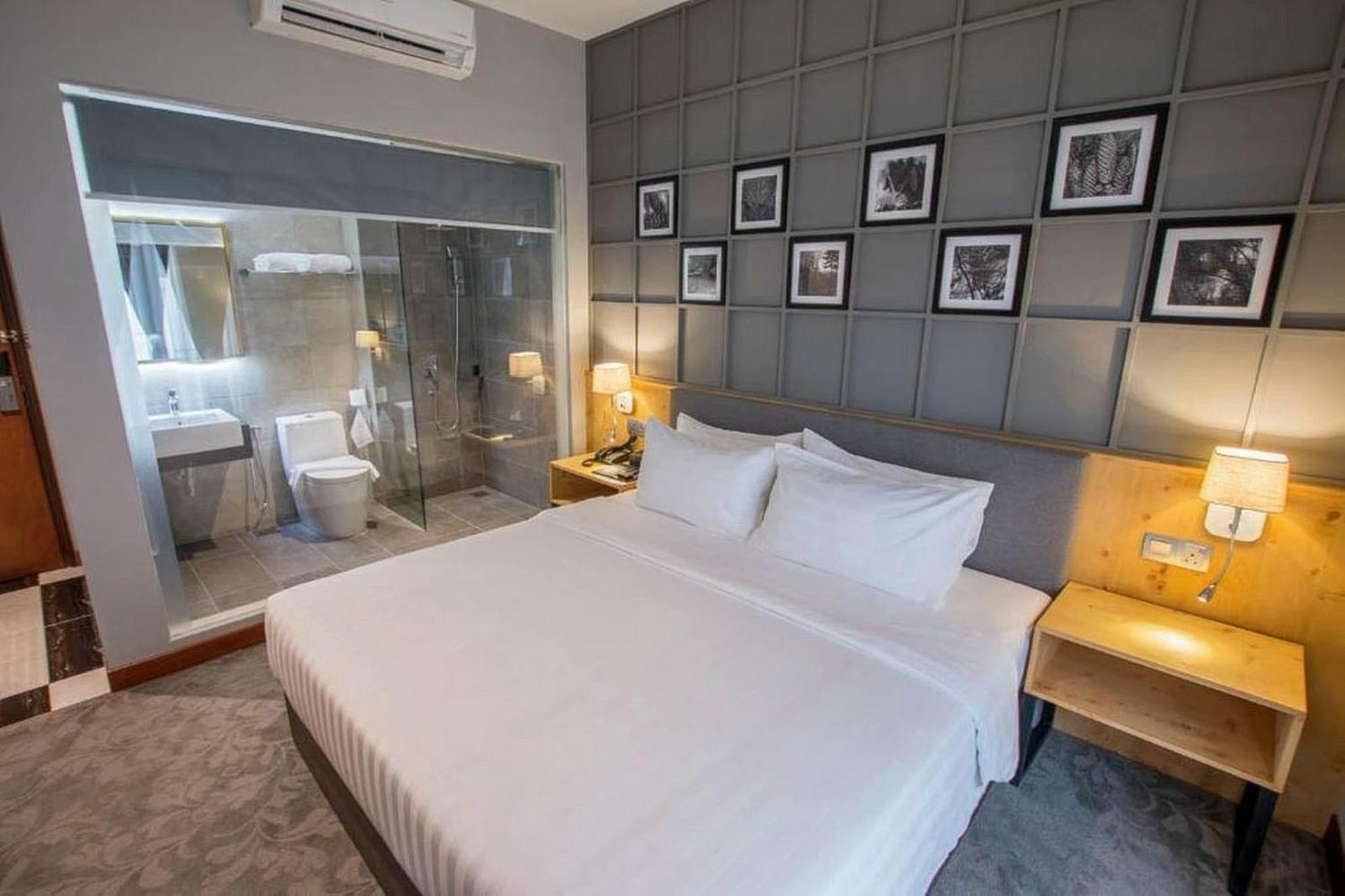 Redpine Boutique Hotel Skudai Dış mekan fotoğraf
