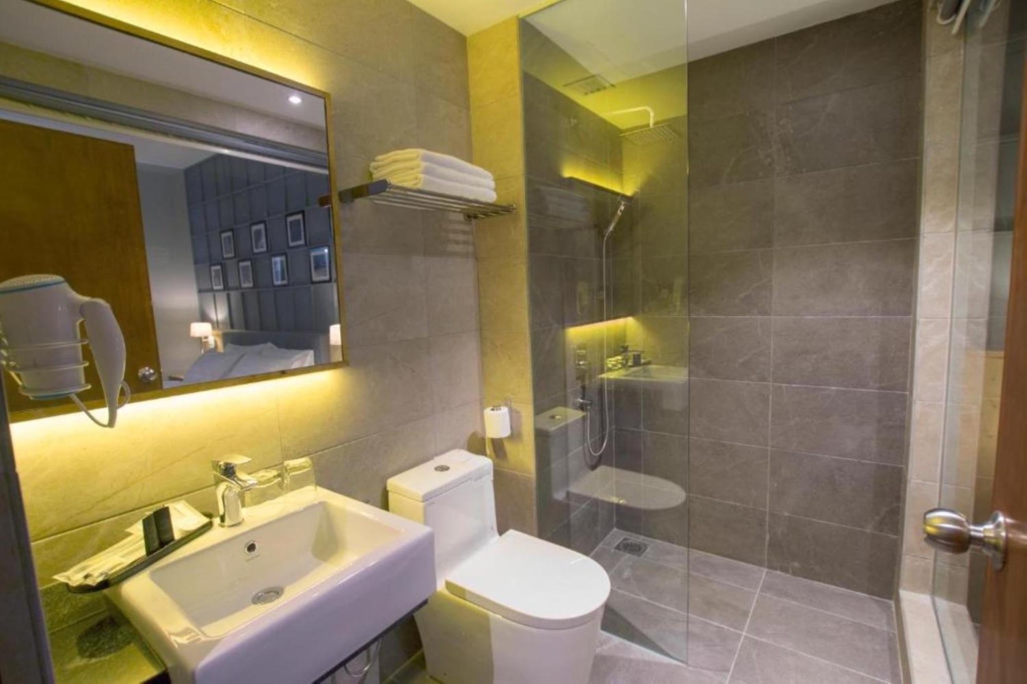 Redpine Boutique Hotel Skudai Dış mekan fotoğraf